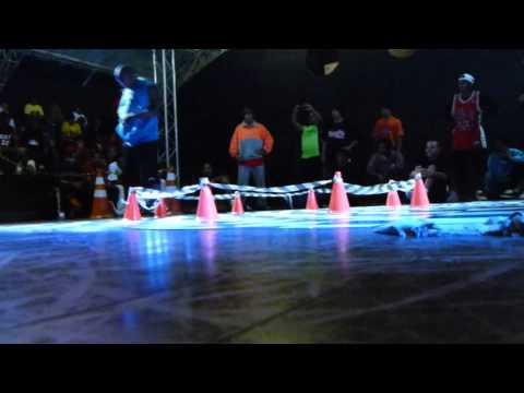 CHAMPION THAYSON DF ZULU