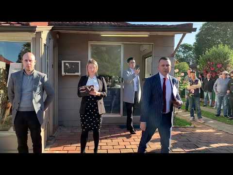 Sydney Auction - 179 Queen St, Concord West - Clarence White Auctioneer