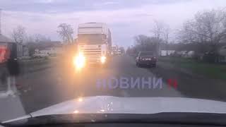 На дороге из Николаева в Киев ведется ремонт (видео)