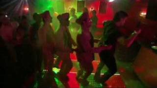 [HD] Flight Of The Conchords - too many dicks on the dance floor