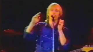 Tom Petty and the Heartbreakers - Shout (Live 1982)