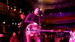 Angels &amp; Airwaves - Soundcheck VIP Experience - It Hurts &amp; Shove @ Paris - La Cigale le 30/01/2011