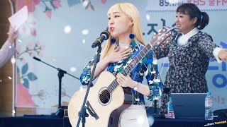 180411 신현희와 김루트 SEENROOT '오빠야 Sweet Heart' @가요광장 공개방송 4K 60P 직캠 by DaftTaengk