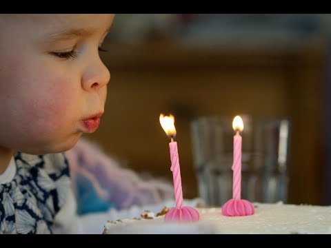 kaarsjes op de taart