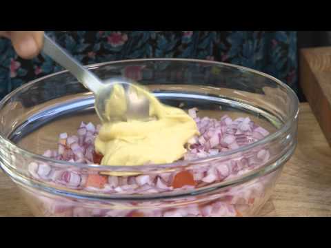 Rubbad flankstek med pepparrotsrelish på levainbröd