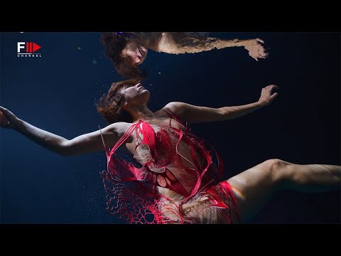 PARIS HAUTE COUTURE S 23 BEHIND THE SCENES I IRIS VAN HERPEN - Fashion Channel Chronicle