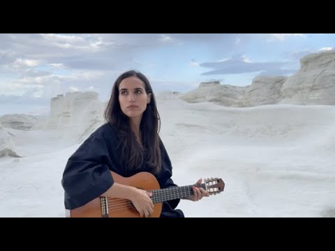 LEA LU - Horses (Live in Milos)