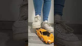 Download lagu Asmr toy crush #asmr #airforce1 #nikeairforce1 #shoes #nike #satisfying #crush #step mp3
