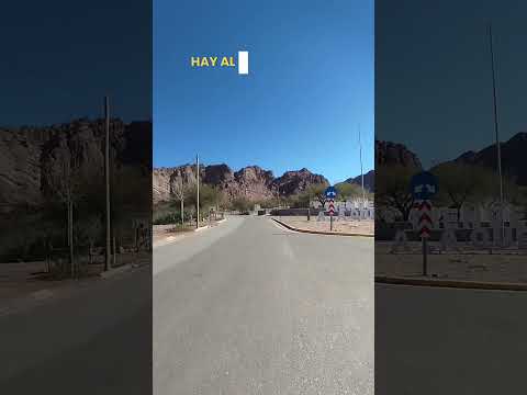 Continuando la Caminata hacia las termas de. Hualfin en Catamarca, Argentina