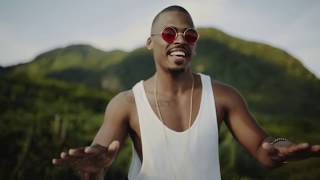 Relaxa Amor Music Video