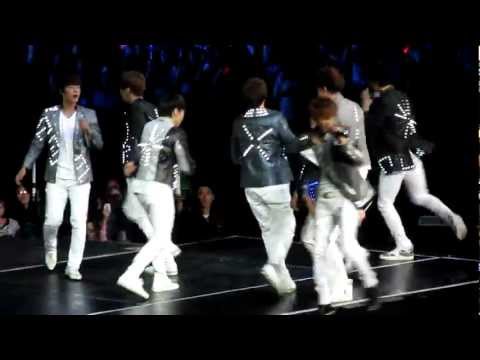 120520 SuJu - Mr. Simple (SMTown LA 2012)