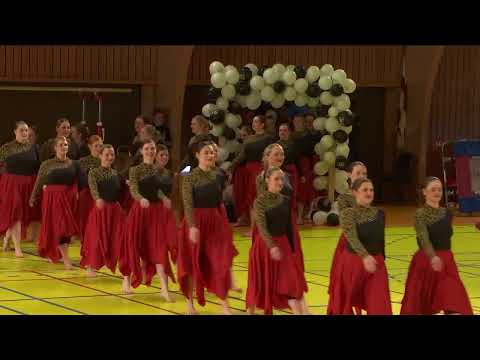 Framsýning 2024 - Leyg kl 15 - Kvinnur rútma 2