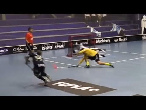 FLOORBALL GOALKEEPER HAS SUPERPOWERS?!?!