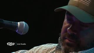 Aaron Lewis - Whiskey and You (98.7 THE BULL)