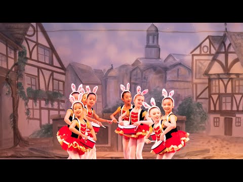 Mechanical Dolls ~ Dance of the Bunny Dolls @BayerBalletAcademy Coppélia Suite