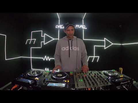 SHOWCASE RE.SET -  SEBASS en vivo ahora mismo