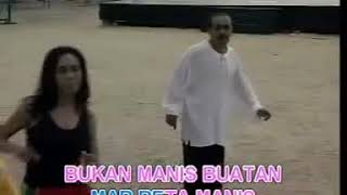 Download lagu Hitam Manggustang (YOPIE LATUL) Karya Arie Sapulette mp3