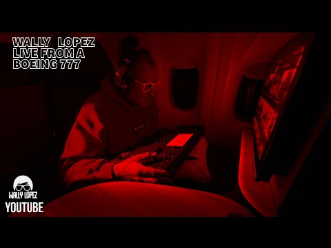 Wally Lopez live from a Boeing 777
