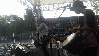 Download lagu Dhevy Geranium - Prei Kanan Kiri(Cover SkaReggae) Live@SMAN 1 Rembang, Jawa Tengah 2018 mp3 Download lagu Dhevy Geranium - Prei Kanan Kiri(Cover SkaReggae) Live@SMAN 1 Rembang, Jawa Tengah 2018 mp3