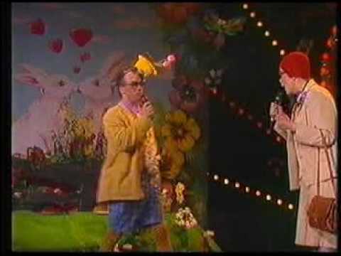 Schmidt Mitternachtsshow - Marlene Jaschke singt "Auf der Reeperbahn.."