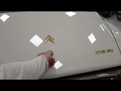 Citroen DS 21 Pallas (Fully restored, 0 km) Show winner potential - this car is sold.