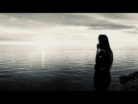 Ricky Rough & Laura Liiv - I Feel Loved (Tech House | Suicide Robot)