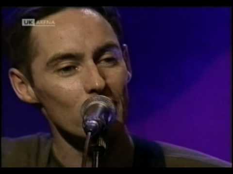 Roddy Frame (Aztec Camera) - Somewhere In My Heart (Acoustic Live)