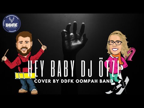 DDFK play cover of "Hey Baby" by DJ Ötzi at Munich Cricket Club Victoria