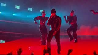 Diddy feat. Bryson Tiller - Gotta Move OnLive from the 2022 Billboard Music Awards