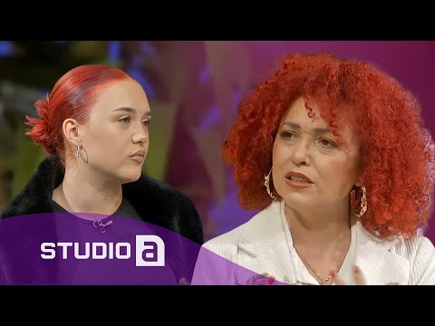 Si e ëma edhe e bija, dy flokëkuqe, Enkelejda dhe Adea Shatri ndajnë raportin e ngushtë