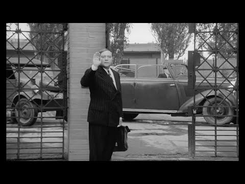 The Cremator 1969 Hand Raise Scene