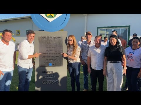 VIRGÍNIA MENDES E SECRETÁRIO DE EDUCAÇÃO ALAN PORTO INAUGURA ESCOLA DE NOVA SANTA HELENA