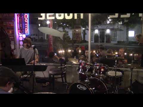 Other Artists - Jay Beard - Simon Smith and His Amazing Dancing Bear