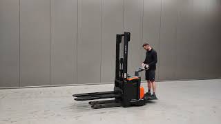 Toyota SWE 120 istif makinesi | G&ouml;r&uuml;nt&uuml; 4 - Machineryline