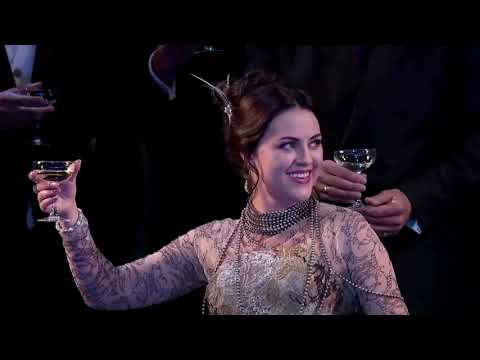 English opera house plans socially distanced reopening