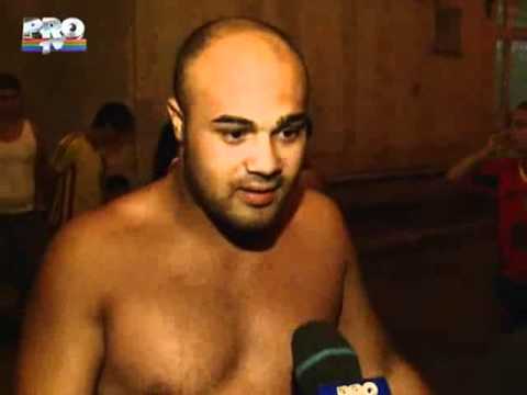 Perversa ca pe Tg. Ocna intr-o apostare din Rahova timp de 3600 secunde.