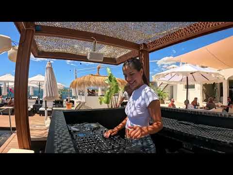 Sara Collado at Purobeach Palma | Soulfould and Deep House DJ Set