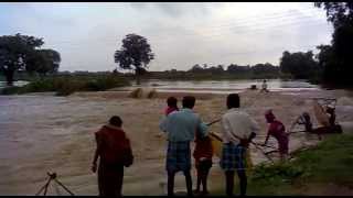 preview picture of video 'tragedy of dhulai ,sonamukhi  road (sali nodir ban)'