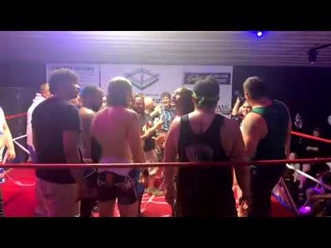 It's a Wrestling Gender Reveal Party!