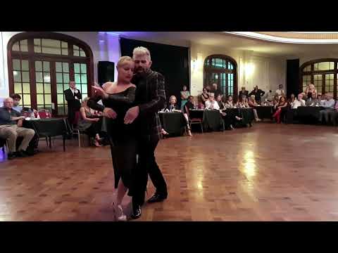Claudio González y Aurora Lubiz bailan Si sos brujo