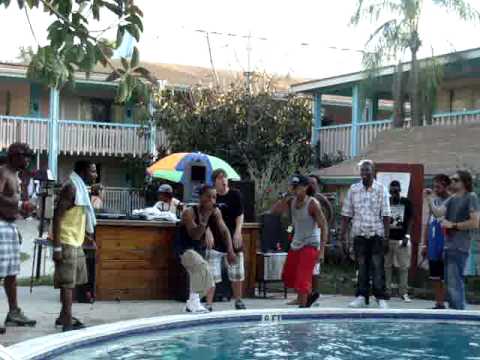 KSWEEZY'S WILDEST SPLASH ''YUNG SPITTA  & WHITE BOY'' KILLING IT