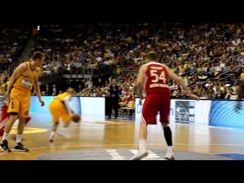 Halbzeit-Highlights: Finale 4 gegen München