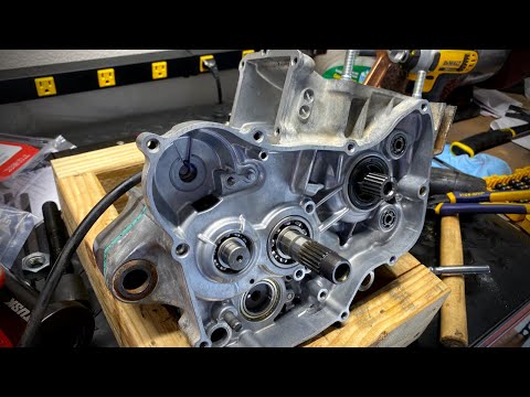 CR125 Engine Rebuild - Assembly Part 1