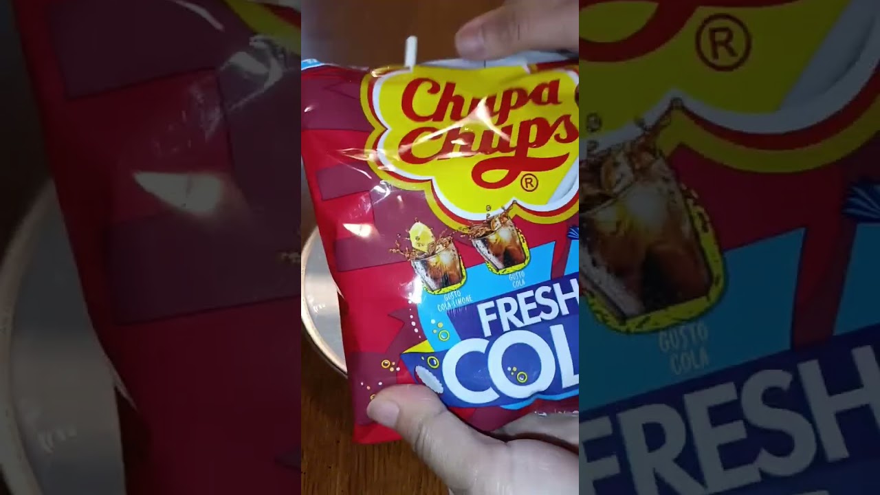 Lollipop Chupa Chups Assorted Flavors #short #asmr #youtubeshorts #shortsvideo #asmrsounds