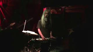 Acid Mothers Temple & The Melting Paraiso UFO 'Om Riff' (short) live 28/10/2017