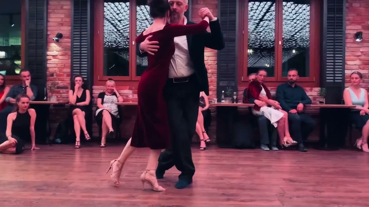 Joanna Jabłońska & Piotr Bochiński milonga Cascabelito 2/4