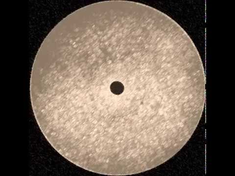 Tuccillo - Cmon Babe (Original Mix)