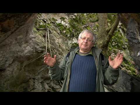 Tajuplný podzemní svět - díl 1. Černé a bílé podzemí    režie Josef Harvan