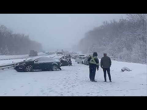Extreme weather hits USA!! Snow storm causes chaos in Minnesota