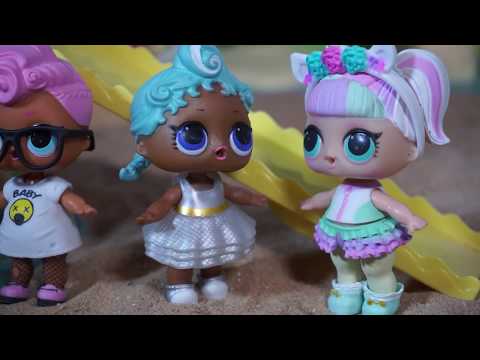 LOL SURPRISE DOLLS Go To School & Nova Falls Down Slide At Recess!